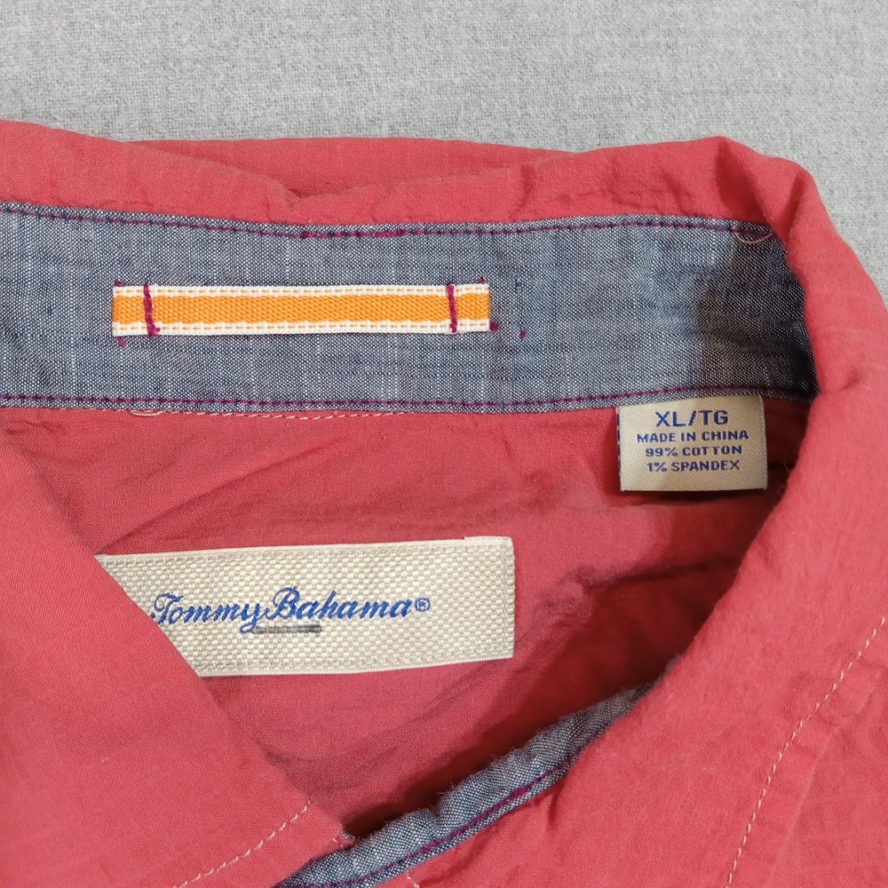 Tommy Bahama Shirt Mens XL Red Button Up Short Sleeve Lightweight Casual Summer - Picture 6 of 8